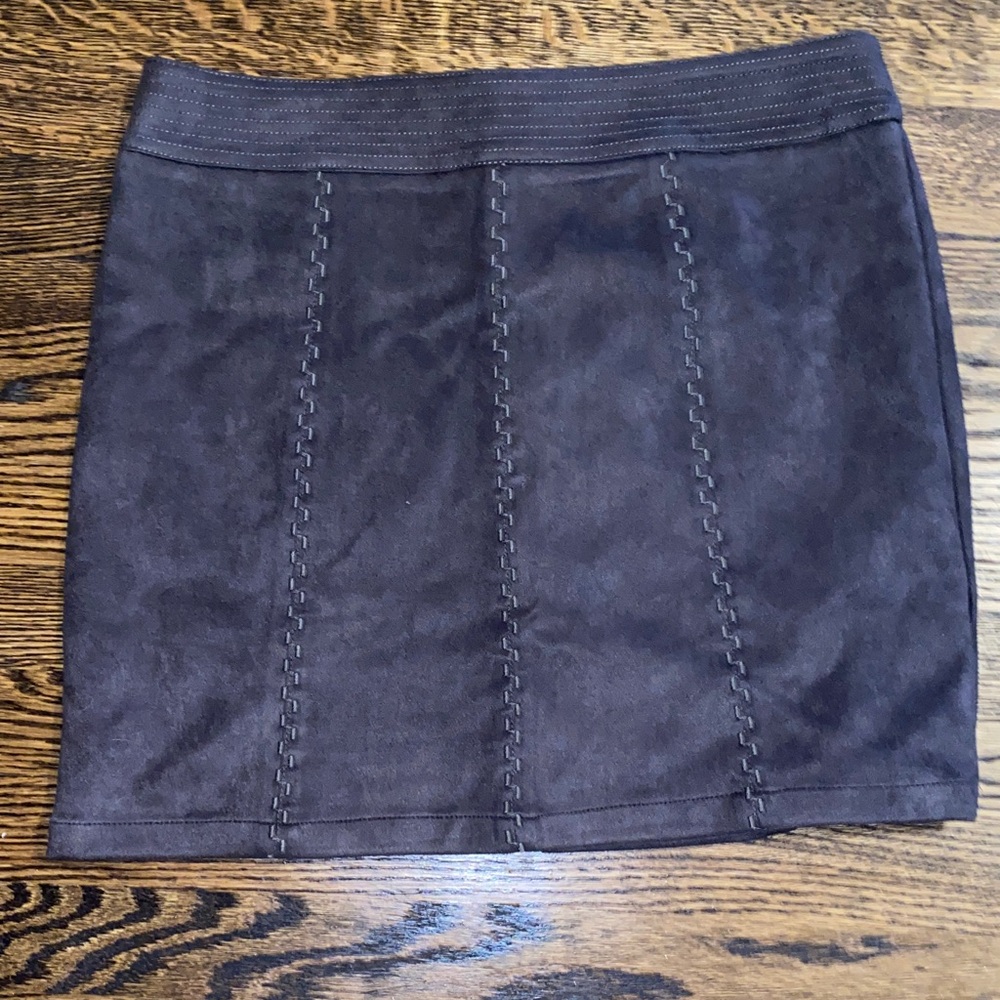 Elegant Brown Suede Skirt